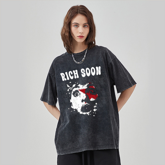 Rich Soon Letter FACE T-shirt